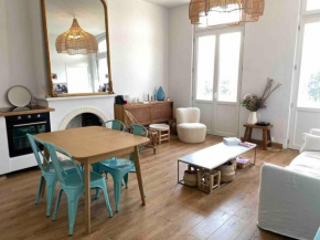 Apt lumineux 2 chambres, à 2 min de la plage